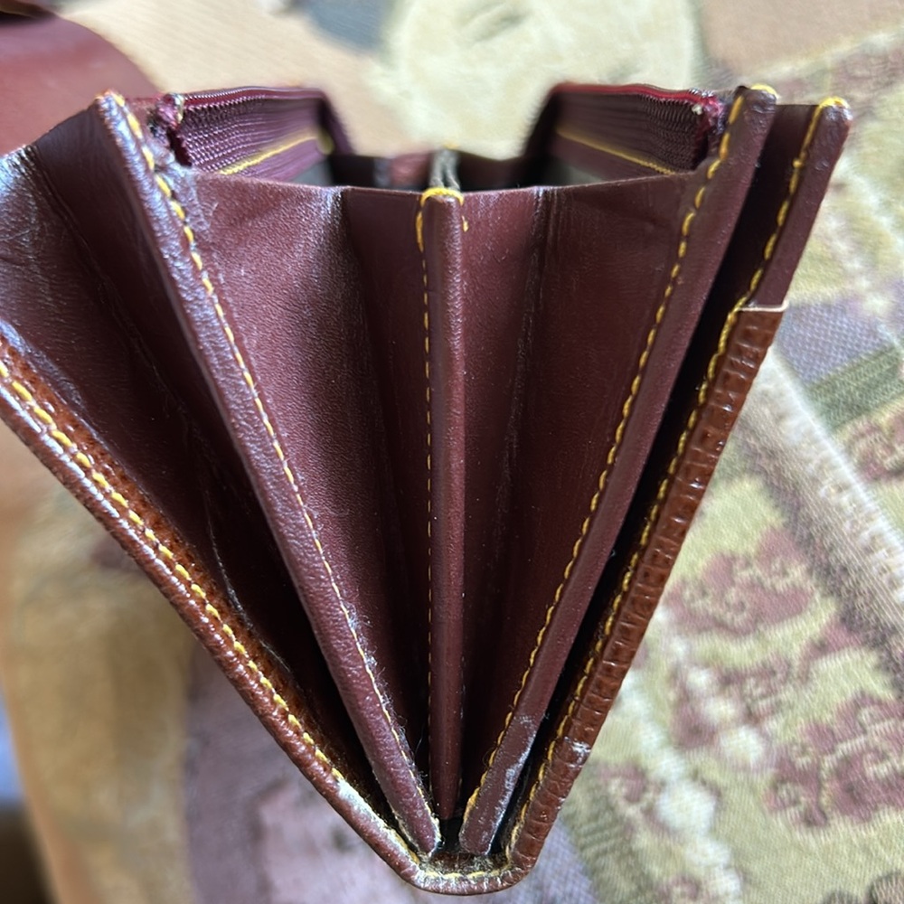 NINA RICCI Elegant Brown Wallet EUC - Picture 8 of 9